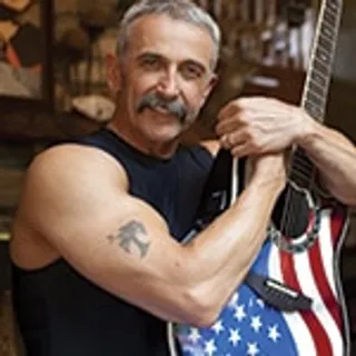 Aaron Tippin