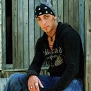 Trent Tomlinson