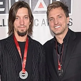 Warren Brothers